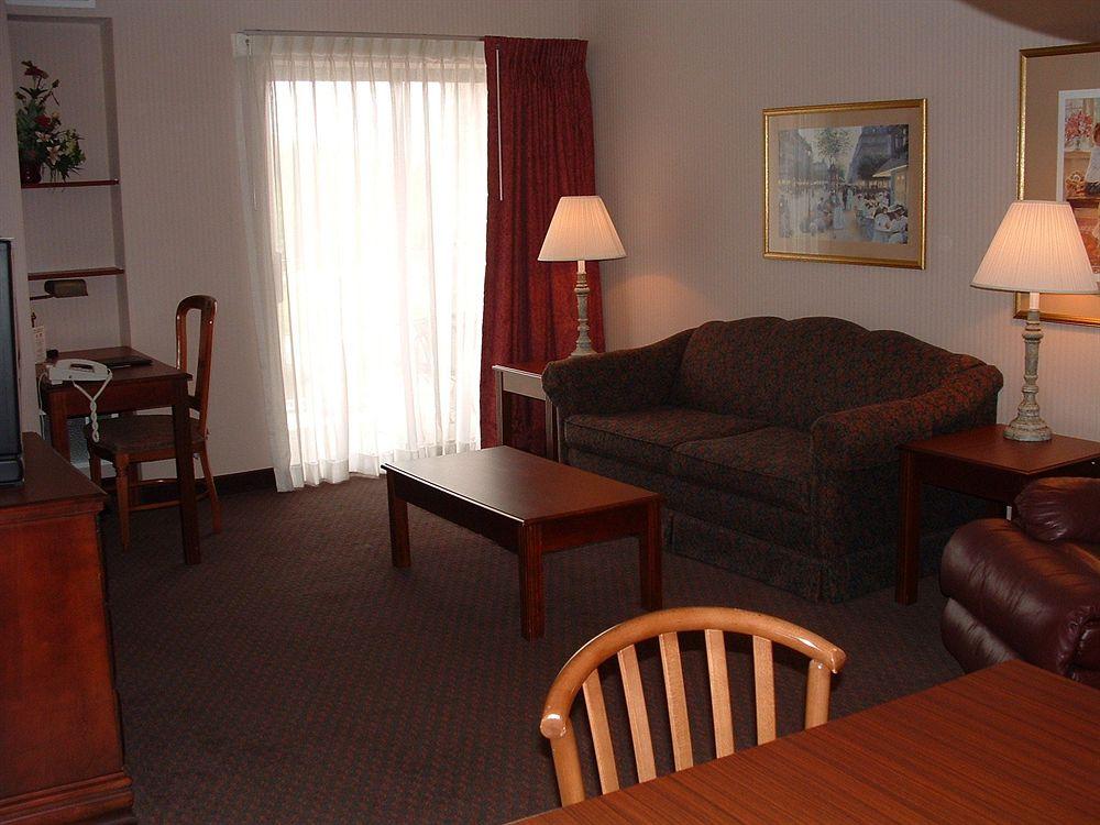 Quality Inn West Lafayette - University Area Pokoj fotografie